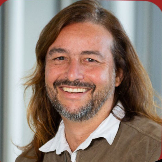 Professor Tulio de Oliveira